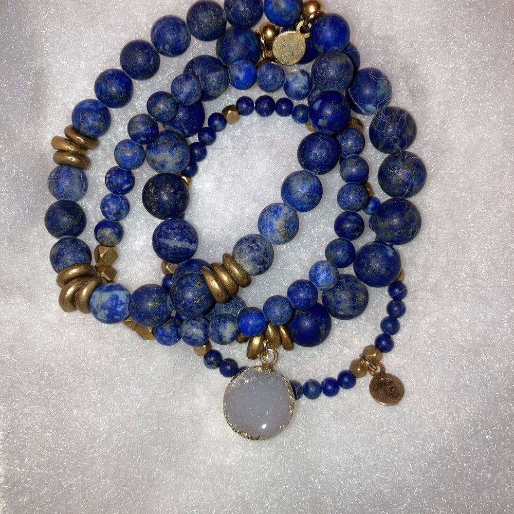 Lapis stack bracelet with genuine druzy stone